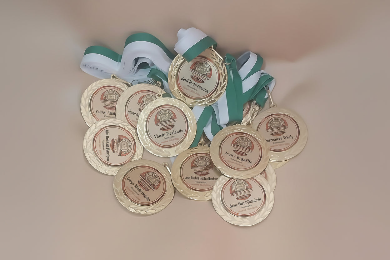 Custom Medal 2 1/2 - Gold or Silver (Ribbon Included)